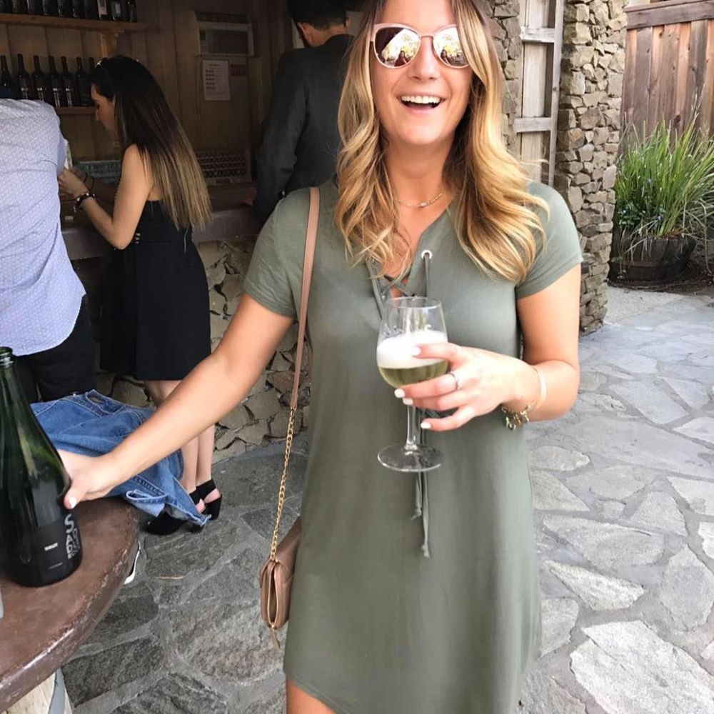 Meet your Posher, Laura